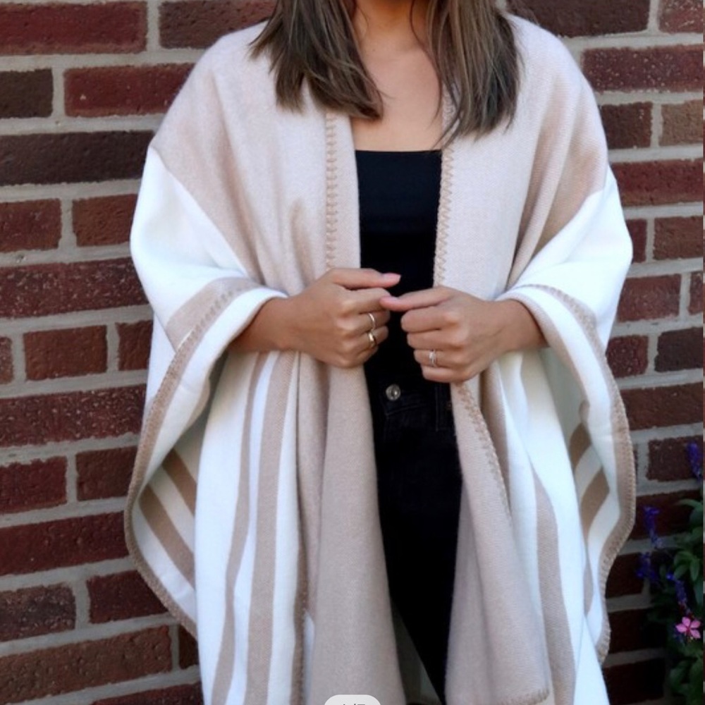 New Panache Tan White Poncho Cape